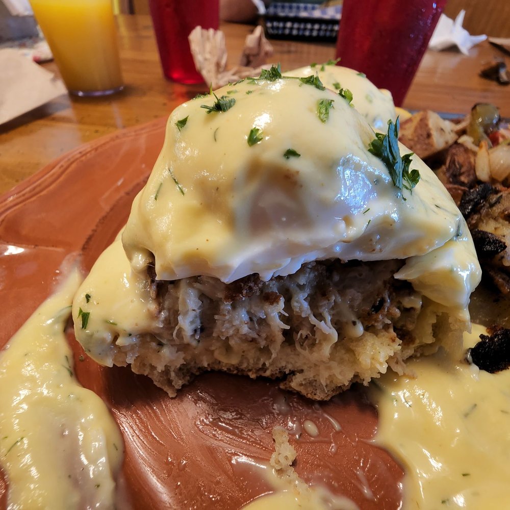 Comfort Cafe - Crabcake Benedict (look at that beautiful hollandaise - Breakfast & Brunch Near Me - Smithville, Texas