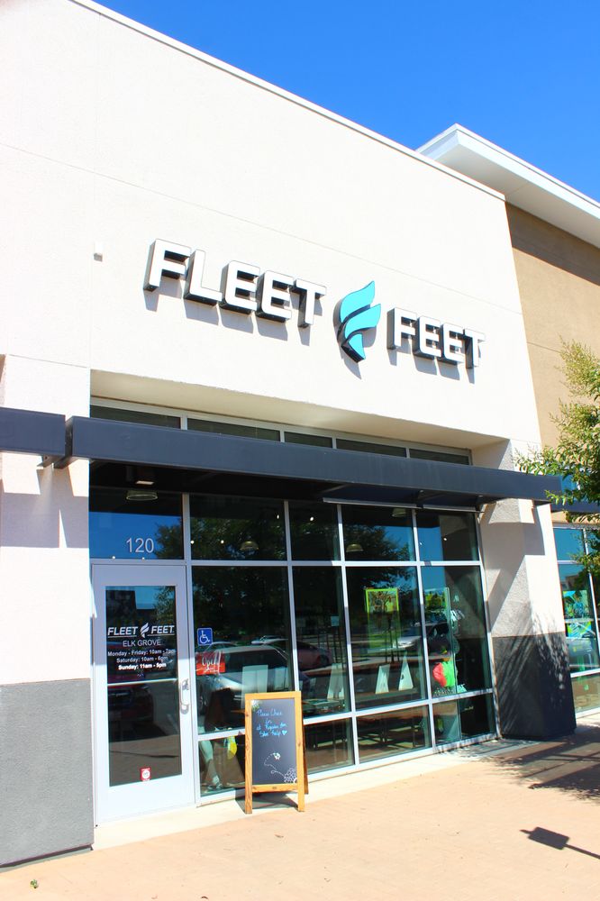 FLEET FEET Updated October 2024 125 Photos & 68 Reviews 7460 Elk