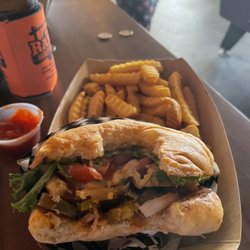 Stubbys Texas Thunder Saloon - Texas Thunder Burger.