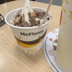 McDonald's - Kit Kat McFlurry