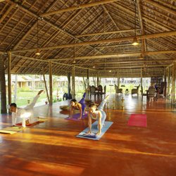 Salila Ayurveda - Twice daily yoga and meditation by the beach.