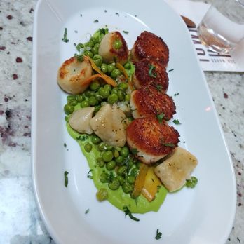 Town Hall - Seared scallops, gnocci, and pea puree. Wife " they were tasty and seared to perfection. " I'm not a scallop fan but they were great - New American Near Me - Jacksonville, Florida Town Hall - Seared scallops, gnocci, and pea puree. Wife " they were tasty and seared to perfection. " I'm not a scallop fan but they were great - New American Near Me - Jacksonville, Florida