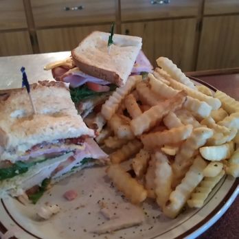 The Mohawk - Bars Near Me - Crescent, Oregon