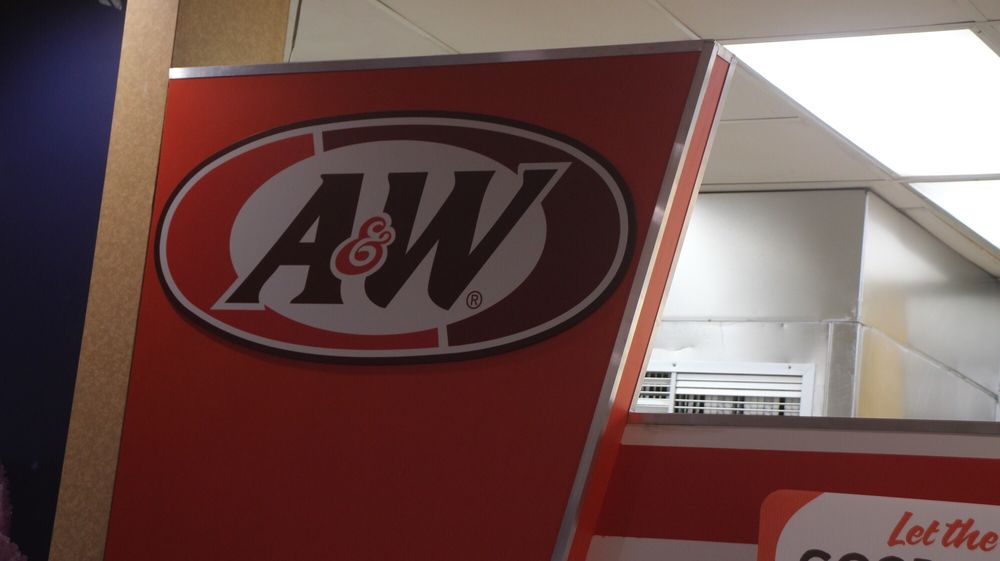 A&W RESTAURANT 42 Photos & 34 Reviews Fast Food 72363 Baker Blvd