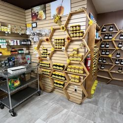 Jireh Honey Shop