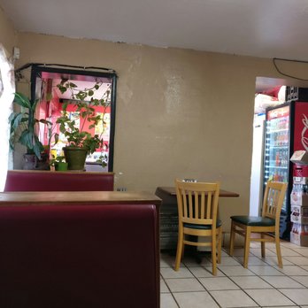 Sabroso Restaurant - a view of the dining area - Mexican Near Me - Porterville, California Sabroso Restaurant - a view of the dining area - Mexican Near Me - Porterville, California