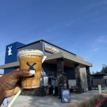 Dutch Bros Coffee - Juice Bars & Smoothies Near Me - Fairfield, California