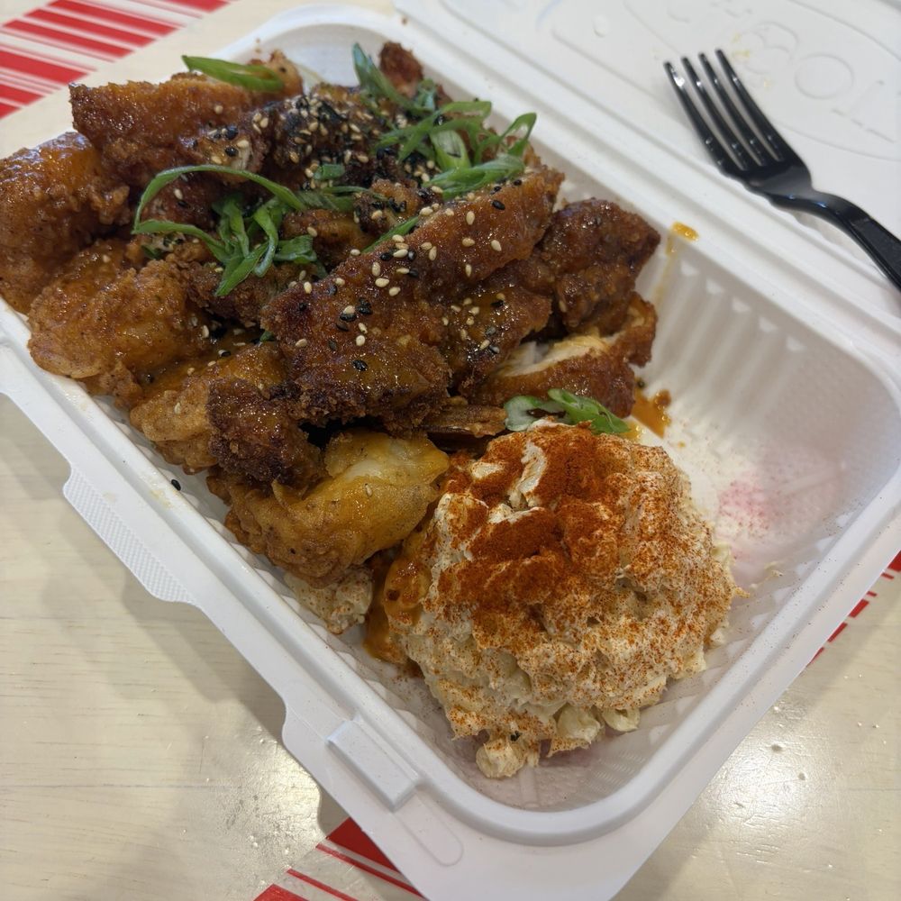 Shootz - Hawaiian Near Me - Stanton, California