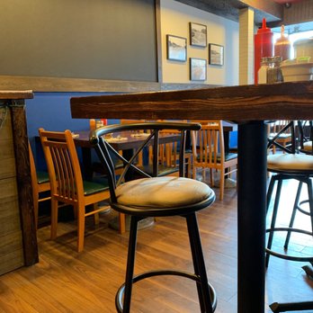 Knight Street Cafe - Seating - Cafes Near Me - Vancouver, British Columbia Knight Street Cafe - Seating - Cafes Near Me - Vancouver, British Columbia