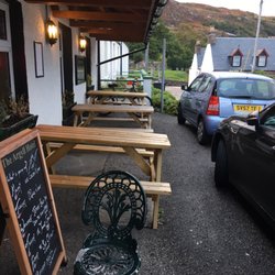 Argyll Hotel Pub - Outside seating area