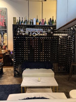 Love Beats Pagne - Bubble Bar (formerly House of Pagne) by null