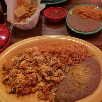 Los Arcos Mexican Restaurant - Huevos a la mexicana - Cocktail Bars Near Me - Allen Park, Michigan Los Arcos Mexican Restaurant - Huevos a la mexicana - Cocktail Bars Near Me - Allen Park, Michigan