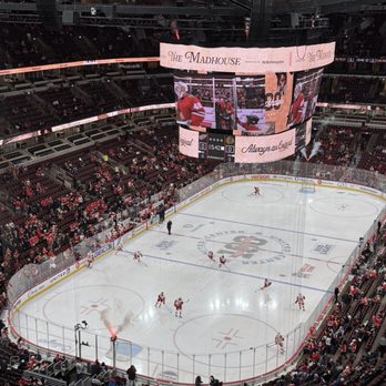 United Center - Stadiums & Arenas Near Me - Chicago, Illinois