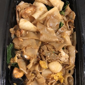Hom Mali - T503. Pad See-Iew - Thai Near Me - Chicago, Illinois Hom Mali - T503. Pad See-Iew - Thai Near Me - Chicago, Illinois