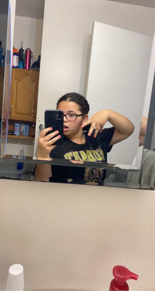 LOVELY EST SHOPS Hobart, Indiana Screen Printing/TShirt Printing