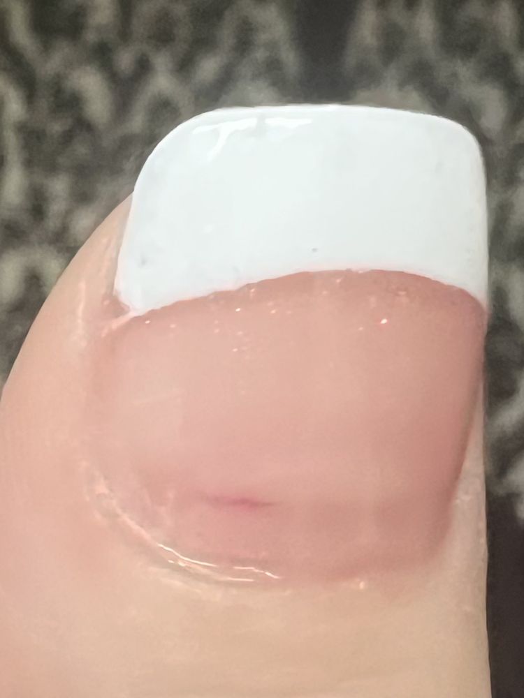 Crystal Nails Logo