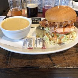 Fried chicken sandwich and beer cheese soup Fried chicken sandwich and beer cheese soup