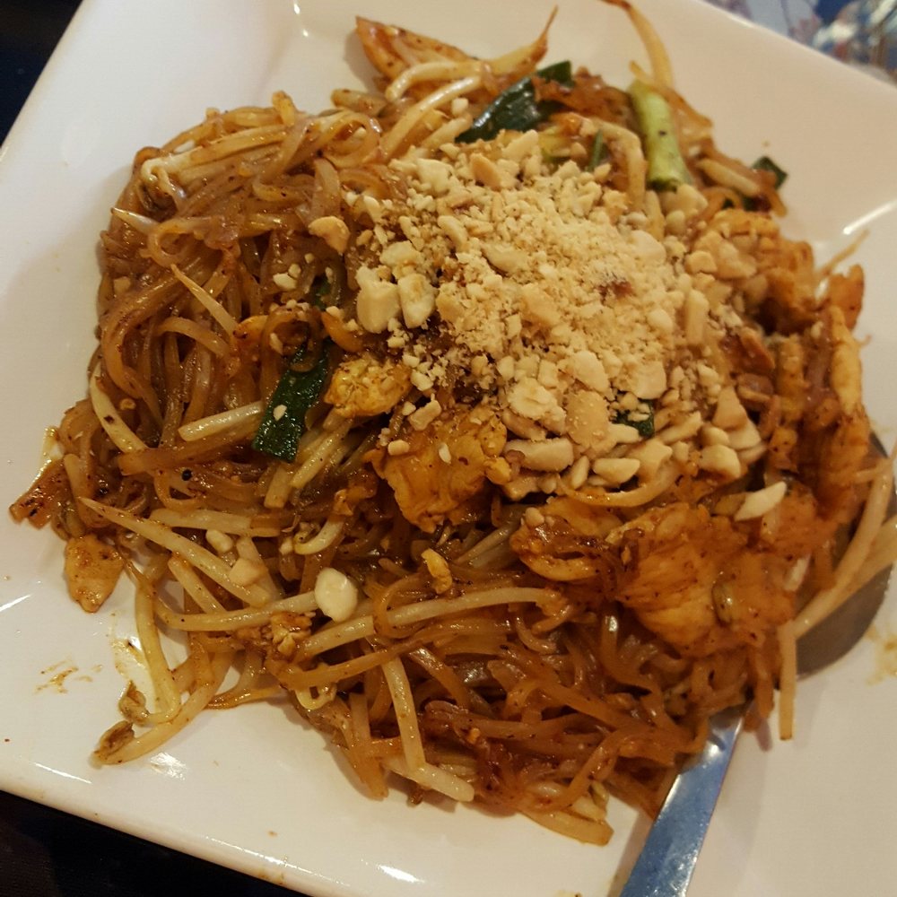 Thai Spoon - Pad thai (lunch special) - Thai Near Me - Pittsburgh, Pennsylvania Thai Spoon - Pad thai (lunch special) - Thai Near Me - Pittsburgh, Pennsylvania