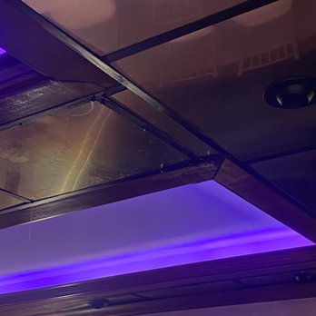 Cornucopia Cruise Line - Water was leaking through out the floor, this seemed the norm for the staff since they already knew the spots. - New American Near Me - Perth Amboy, New Jersey