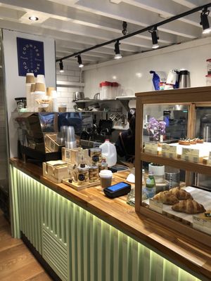 Sift Cakes and Cookies by null