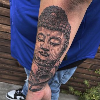Red Buddha Tattoo - Tattoo Near Me - Orange, California