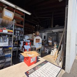 U-Neac Fasteners - Shipping/Receiving