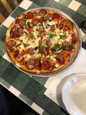 Amici's Pizzeria & Italian by null