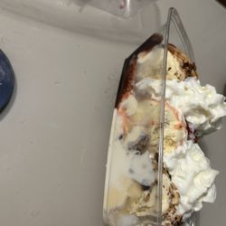 Braum's - Banana Split with no banana