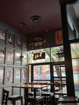 Olde City Cheesesteaks & Brew by null