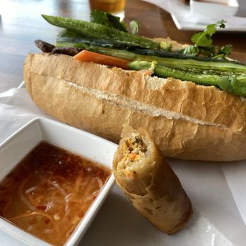 Mama Le - Lunch Special Ban Mi - Vietnamese Near Me - Richmond, Texas Mama Le - Lunch Special Ban Mi - Vietnamese Near Me - Richmond, Texas