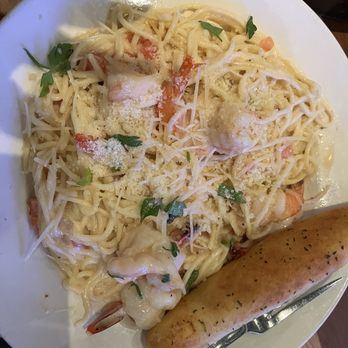 BJ's Restaurant & Brewhouse - Shrimp pasta in garlic sauce. The size and taste of the shrimp is amazing!! - New American Near Me - Gainesville, Florida BJ's Restaurant & Brewhouse - Shrimp pasta in garlic sauce. The size and taste of the shrimp is amazing!! - New American Near Me - Gainesville, Florida