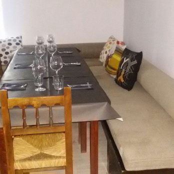 Berrari - Salon - Tapas Bars Near Me - Ansó, HU