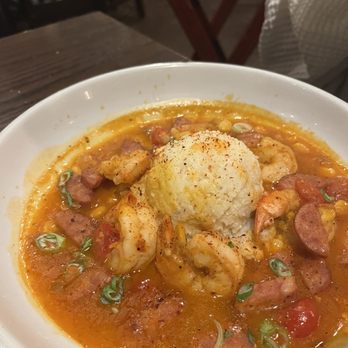 Kingfish Kitchen & Cocktails - Shrimp and grits - Cajun/Creole Near Me - New Orleans, Louisiana