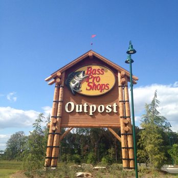 Bass Pro Shops - Entrance - Outdoor Gear Near Me - East Ridge, Tennessee