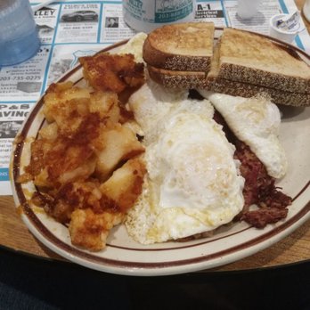 67 Family Diner - Breakfast & Brunch Near Me - Seymour, Connecticut