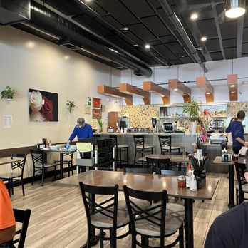 Pho King - Inside - Vietnamese Near Me - Oakland, California
