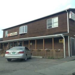 Simon's Chimney Corner Store