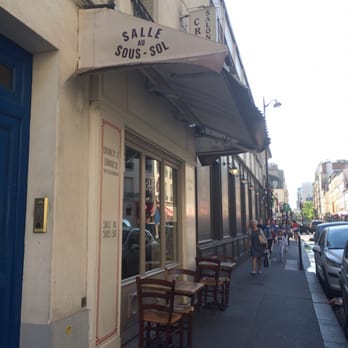 La Cuillère en Bois - Waiting for restaurant to open! - Creperies Near Me - Paris, 75 La Cuillère en Bois - Waiting for restaurant to open! - Creperies Near Me - Paris, 75