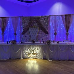 Silvana's party supply - Head table during the party