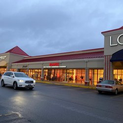 L'eggs Hanes Bali Playtex Outlet Store