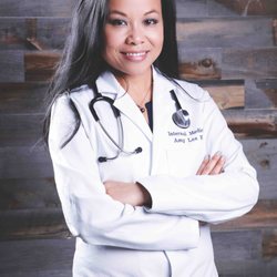 Lindora - Lindora Clinic's Chief Medical Officer, Dr. Amy Lee