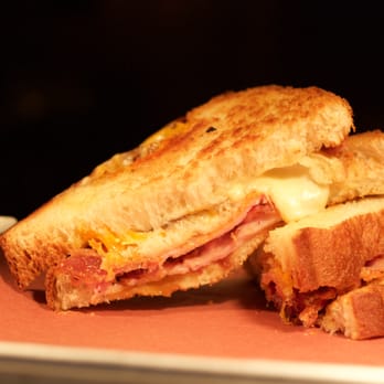 Beertown - Gastropubs Near Me - Cambridge, Ontario Beertown - Gastropubs Near Me - Cambridge, Ontario