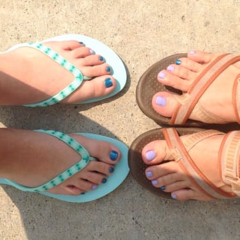 A J Nails - Nail Salons Near Me - Saint Clair Shores, Michigan