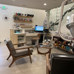 Lit Salon Park East