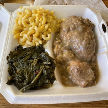 Memphis Soul - Smothered Chicken Breast - Soul Food Near Me - Memphis, Tennessee Memphis Soul - Smothered Chicken Breast - Soul Food Near Me - Memphis, Tennessee