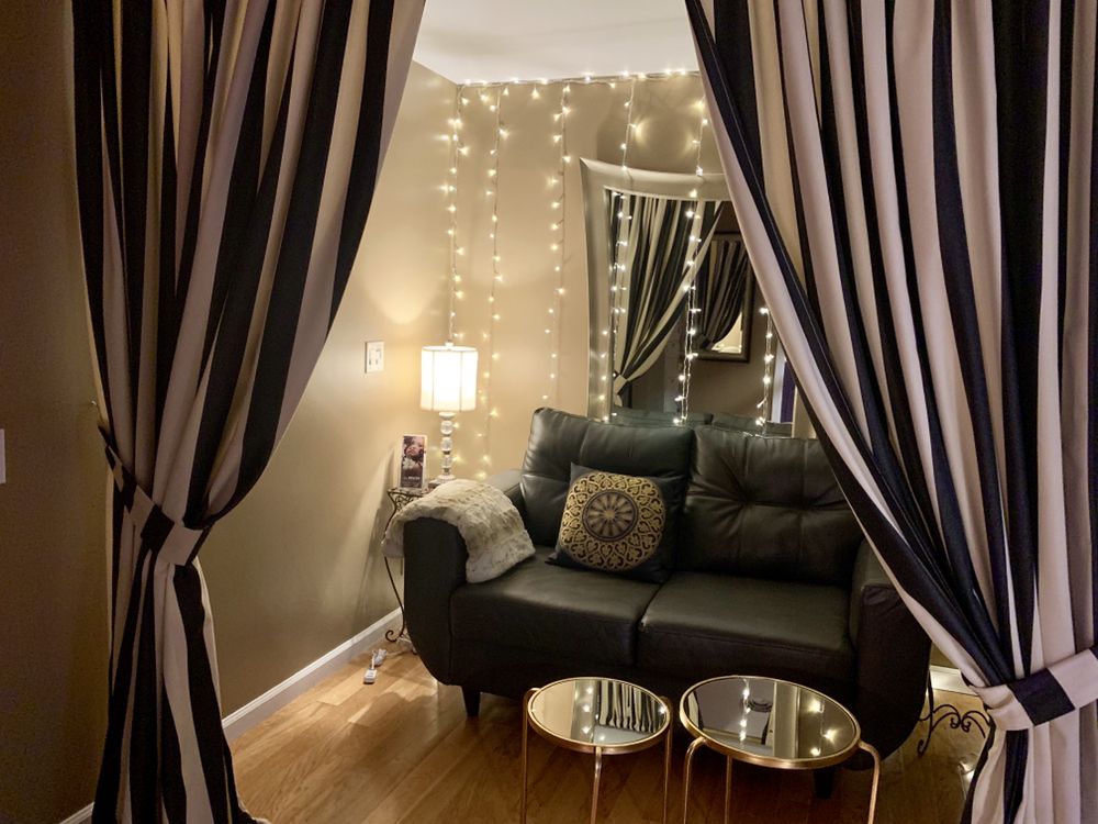 Revive Day Spa & Boutique Logo