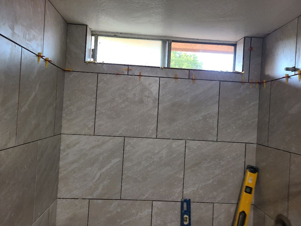 Slide of Gomez Construction