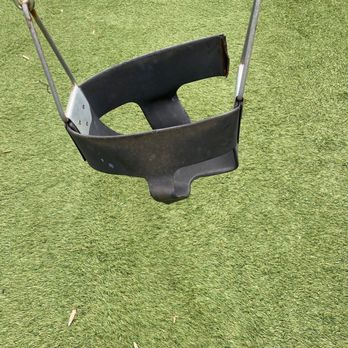 Joe DiMaggio Playground - More broken - Playgrounds Near Me - San Francisco, California
