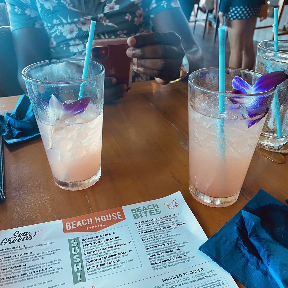 Beach House - Rum punch - Bars Near Me - Pompano Beach, Florida Beach House - Rum punch - Bars Near Me - Pompano Beach, Florida