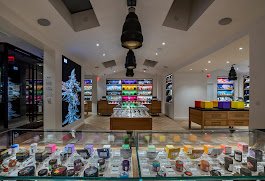 Cana Beverly Cannabis Dispensary by null